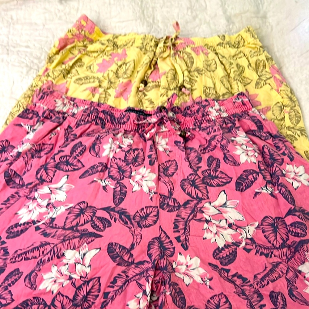 Cotton Shorts Tropical Print Set of 2 size L Pink W/Blue & Yellow w/Pink